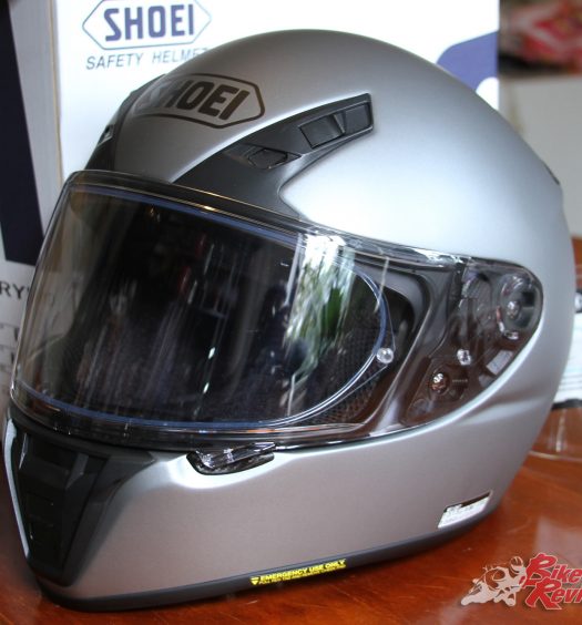 Shoei Transitions Adaptive Shield fitted to the new RYD helmet with Pinlock EVO