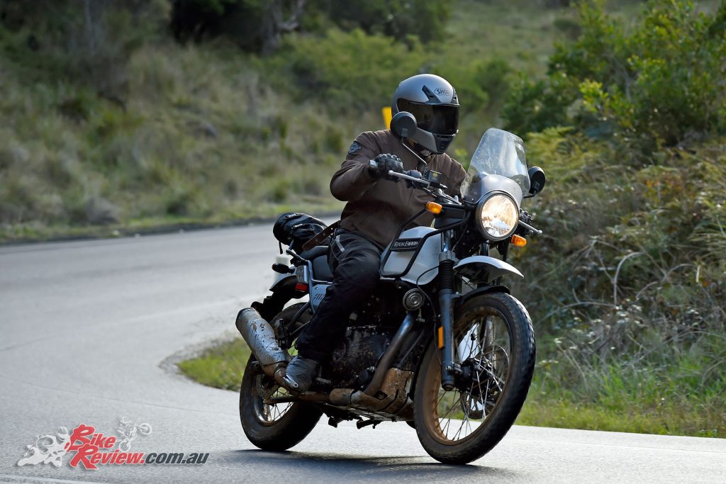 royal enfield himalayan helmet