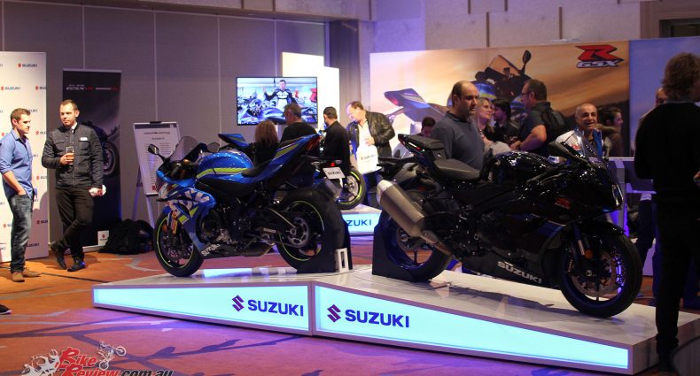 The GSX-R1000Rs back to back
