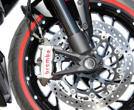 Stunning Ducati Performance billet wheels were added to the impressive standard Brembo braking package