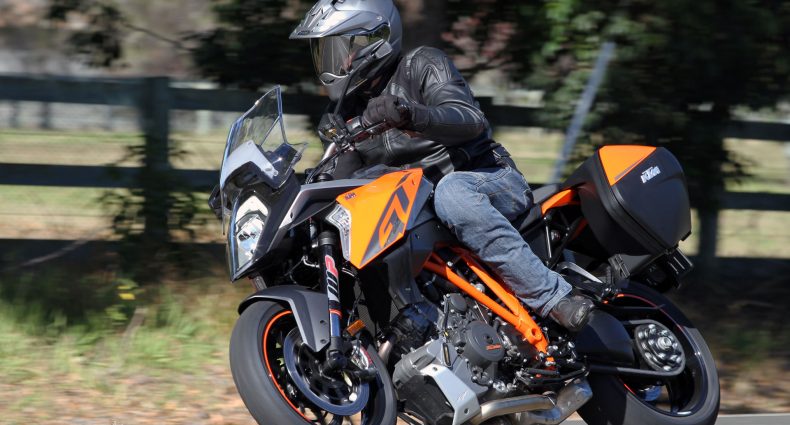 2017 KTM 1290 Super Duke GT