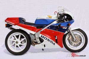 With the VFR750R Sochiro Honda set out to build the best superbike in the world - purchasable at your local dealer