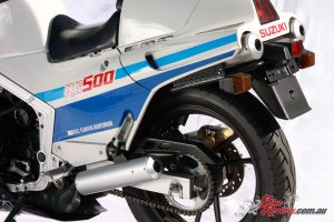A full floater rear monoshock was joined by a light alloy swingarm