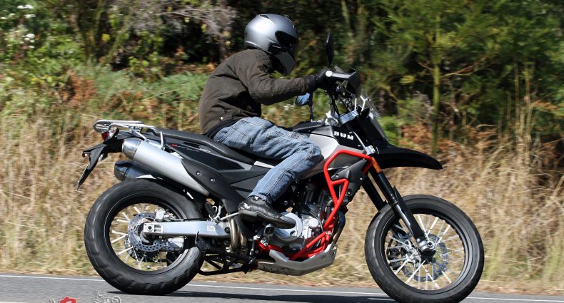 There's more than enough grunt for highway overtaking, with 130km/h (displayed) a mellow 5000rpm in top gear.