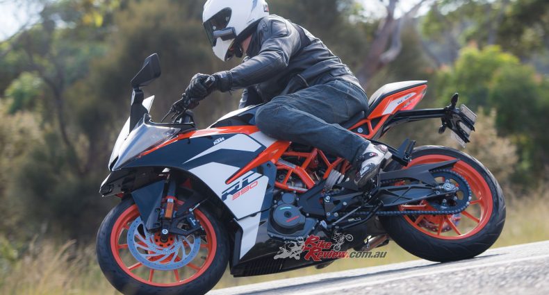 KTM's 2017 RC 390 shares the Duke's chassis and powerplant but offers a significantly different ride thanks to a few ergonomic and geometry tweaks