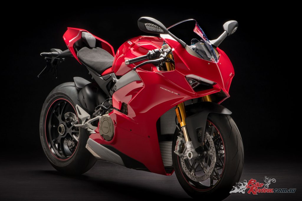 2018-Ducati-Panigale-V4-S - Bike Review