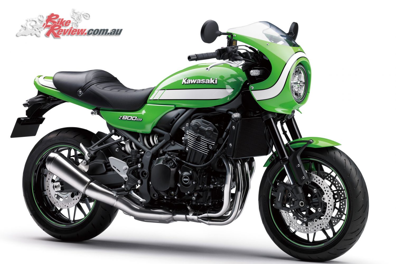 The Z900RS Cafe features the same core ergonomics as the standard RS, but includes dropped 'racer style 'bars