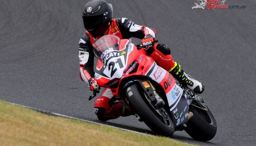 Bayliss straight back to the front at Phillip Island