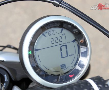 The simple LCD dash is easy to read at a glance