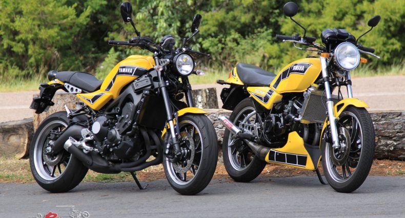 The 2018 Yamaha XSR900 'Kenny Roberts RD900LC' alongside Pommie's restored 1981 RD350LC