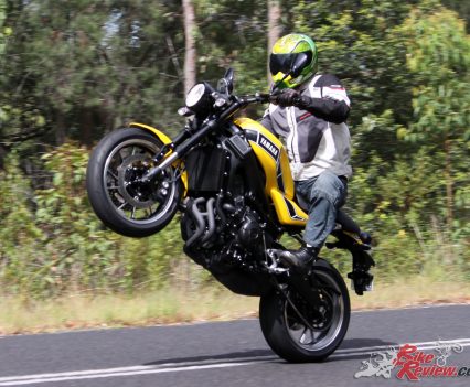The XSR900 uses a Ride-by-Wire throttle and includes traction control and rider modes as standard