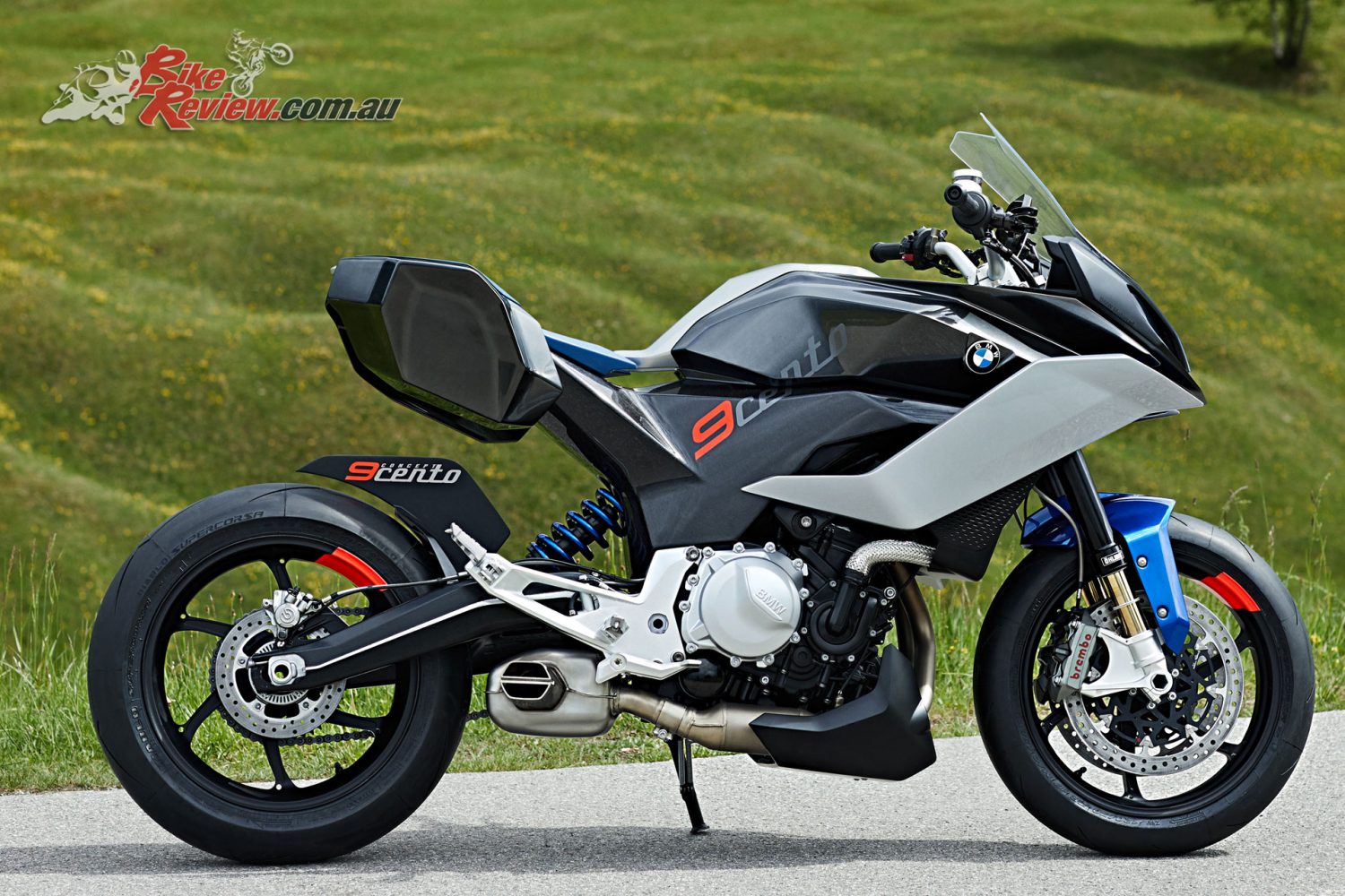 BMW Motorrad unveil Concept 9cento - Bike Review