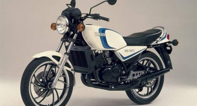 Yamaha's RD250LC