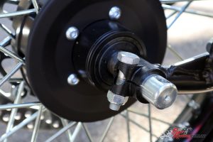 Ural Ranger - 12mm front axle with pinch bolt