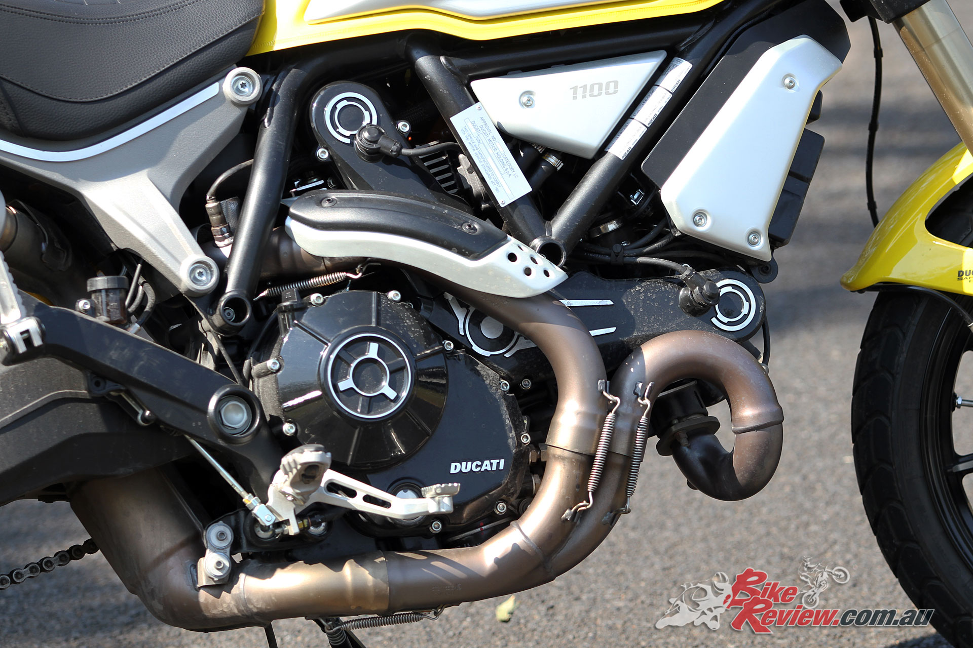 Video Review 18 Ducati Scrambler 1100 Bike Review