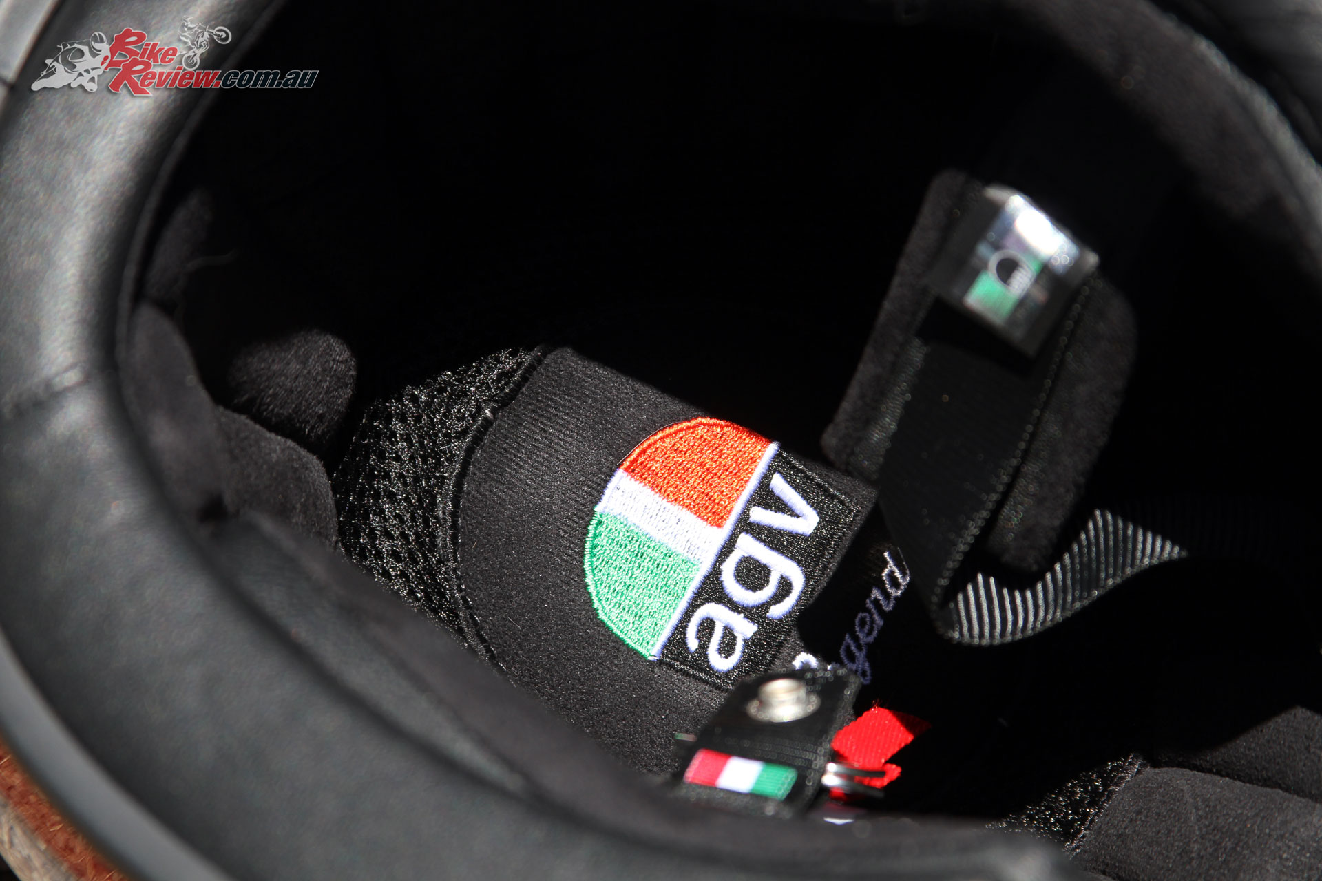 AGV X3000 Helmet interior