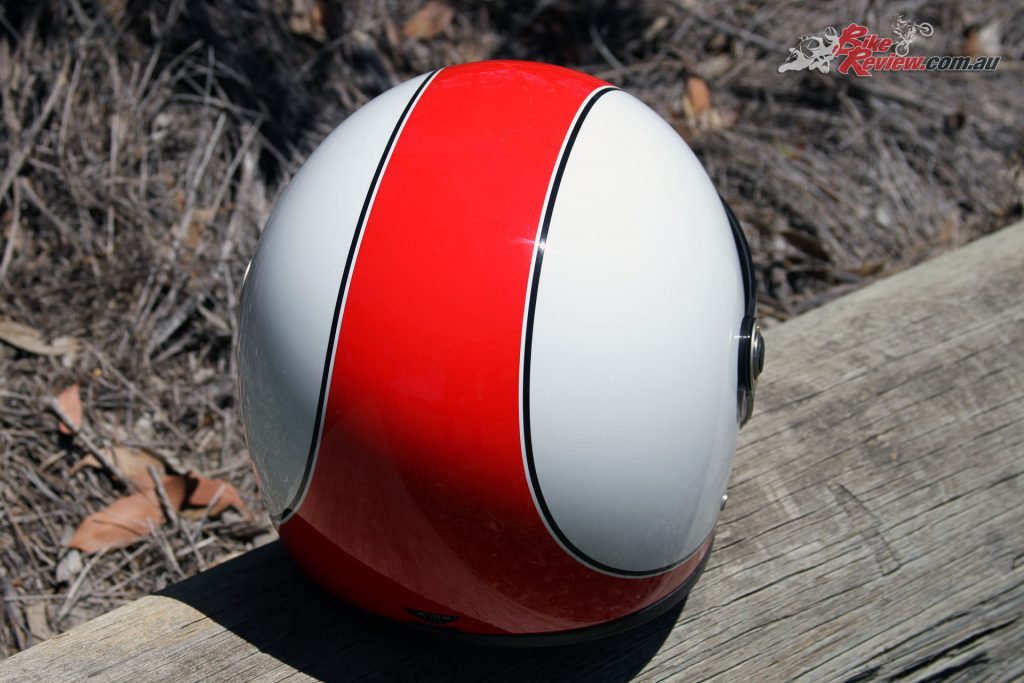 retro red and white