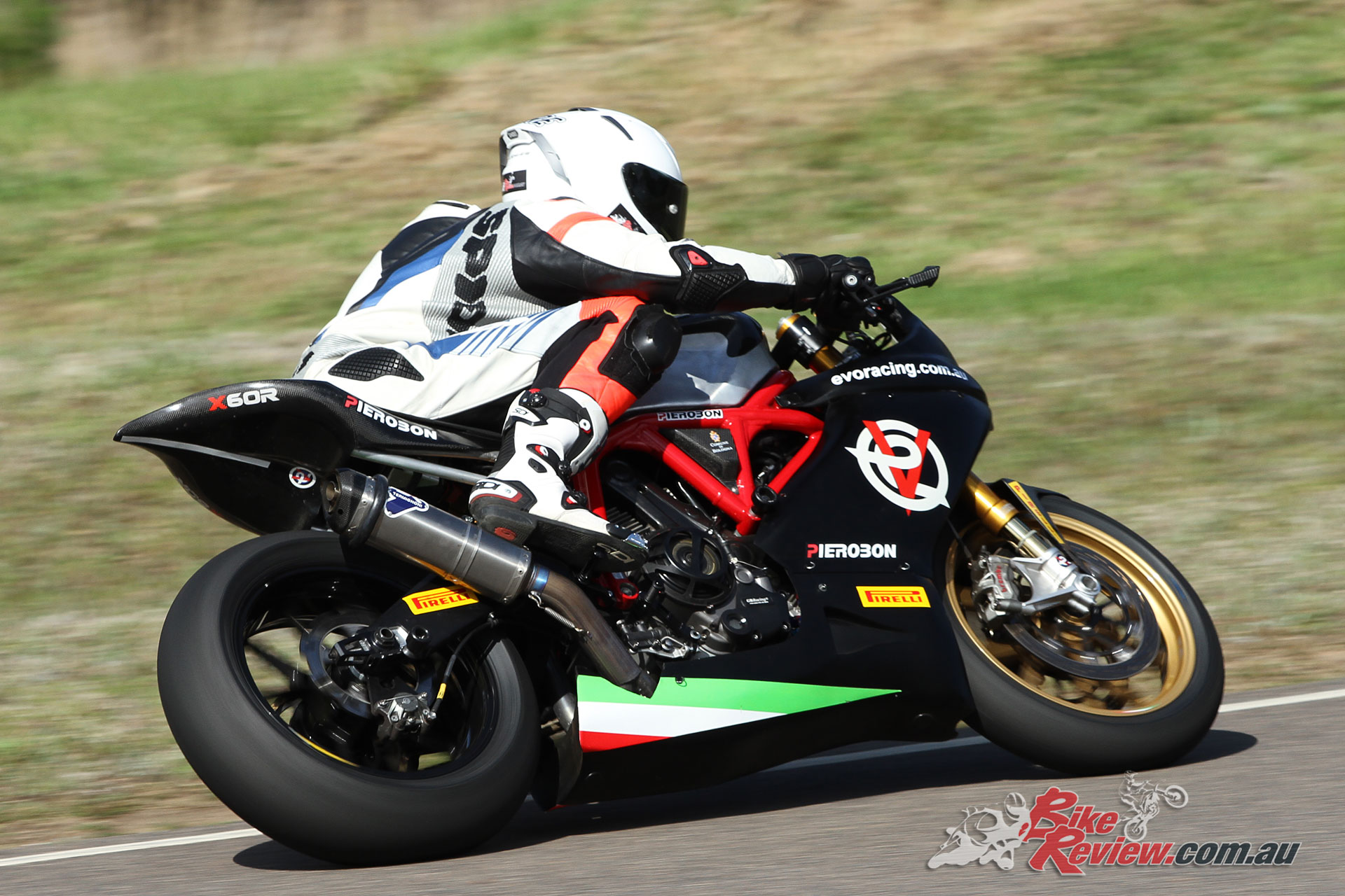 EVO-Racing-Pierobon-Ducati-X60R-Racer-4334