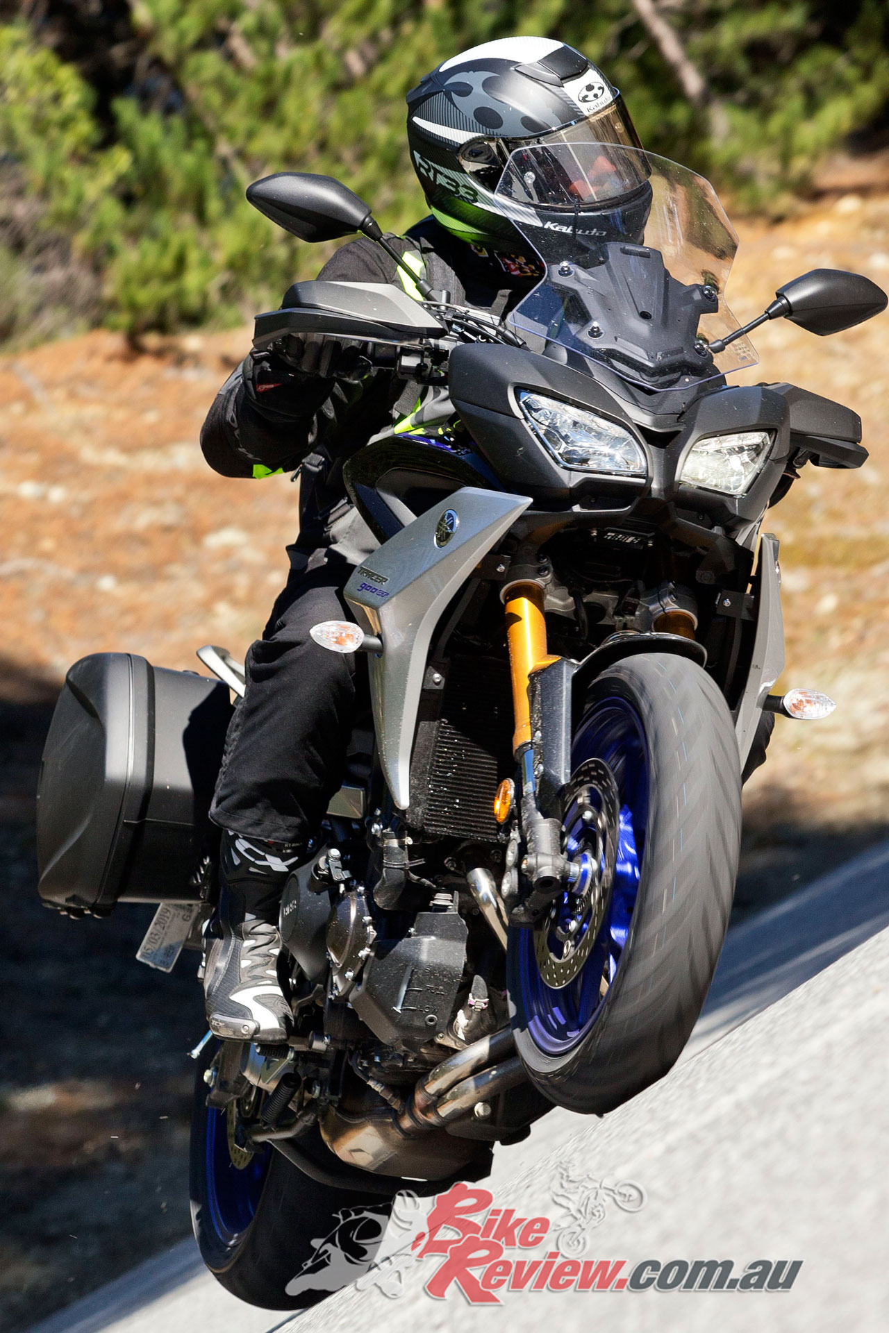 Video Review: 2019 Yamaha Tracer 900 GT - Bike Review