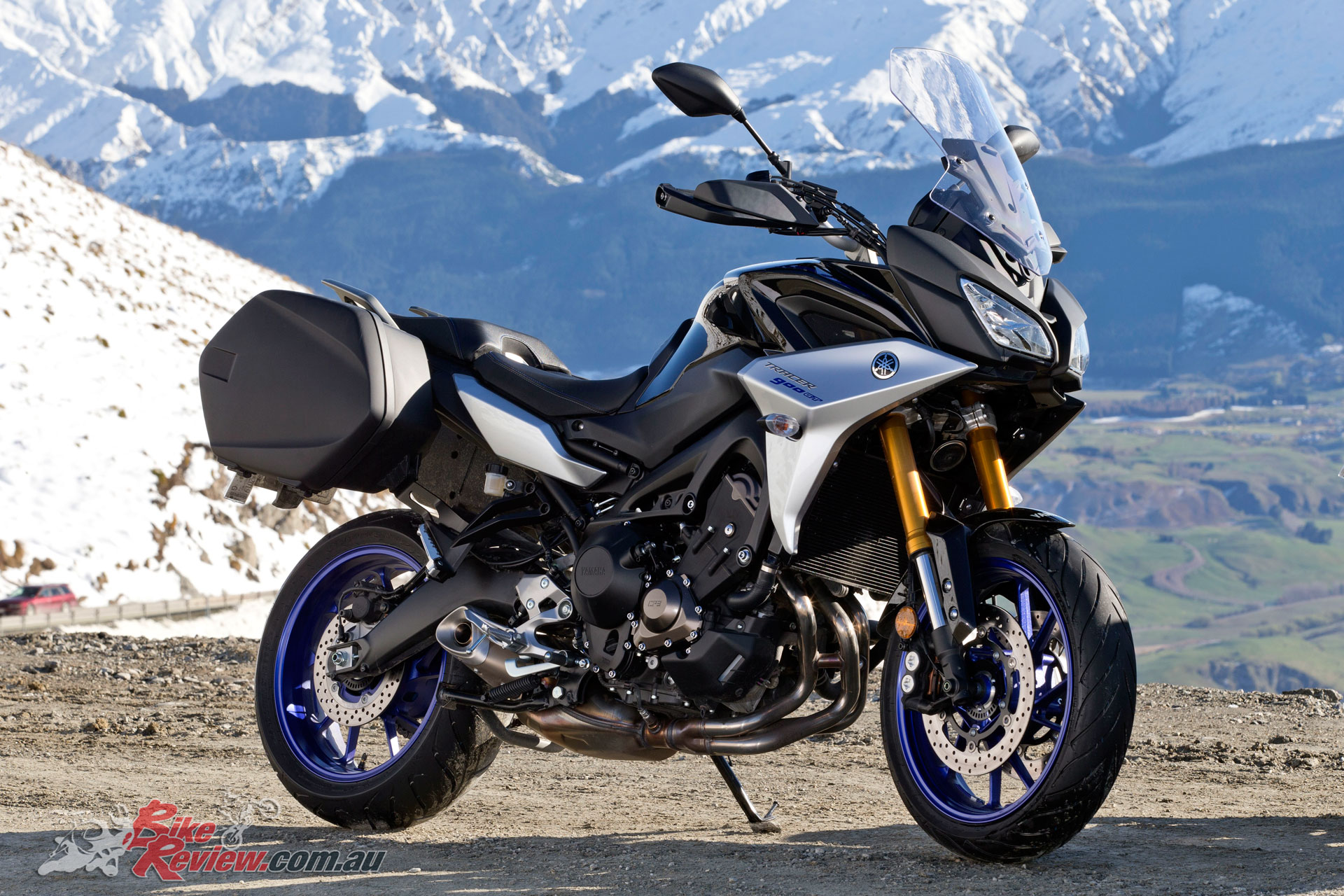 Video Review: 2019 Yamaha Tracer 900 GT - Bike Review