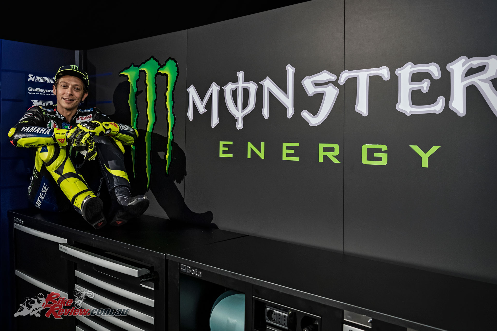 2019 Monster Energy Yamaha MotoGP Team - Valentino Rossi