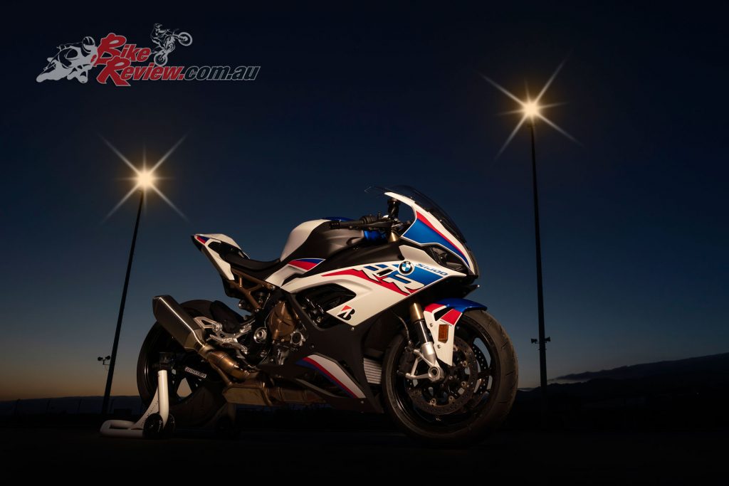 2019-BMW-S-1000-RR-M-082_jk