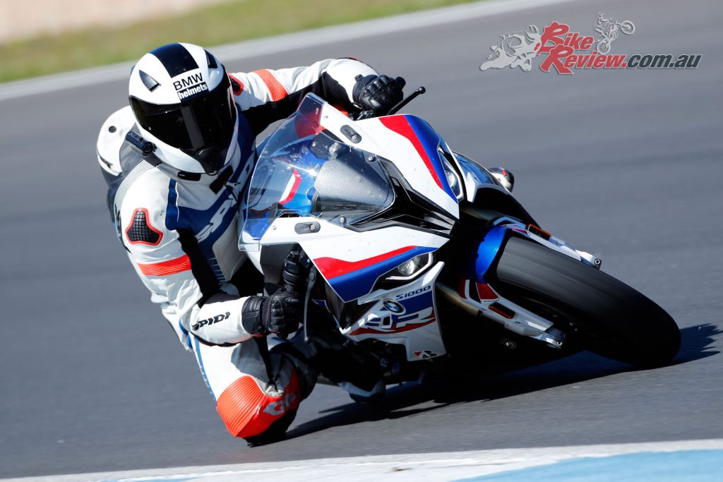 The S 1000 RR is not tiring to ride despite having insane torque and power. The ride position is commanding but relaxed and the front-end is confidence-inspiring.