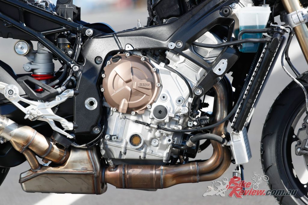 2019 BMW S 1000 RR engine