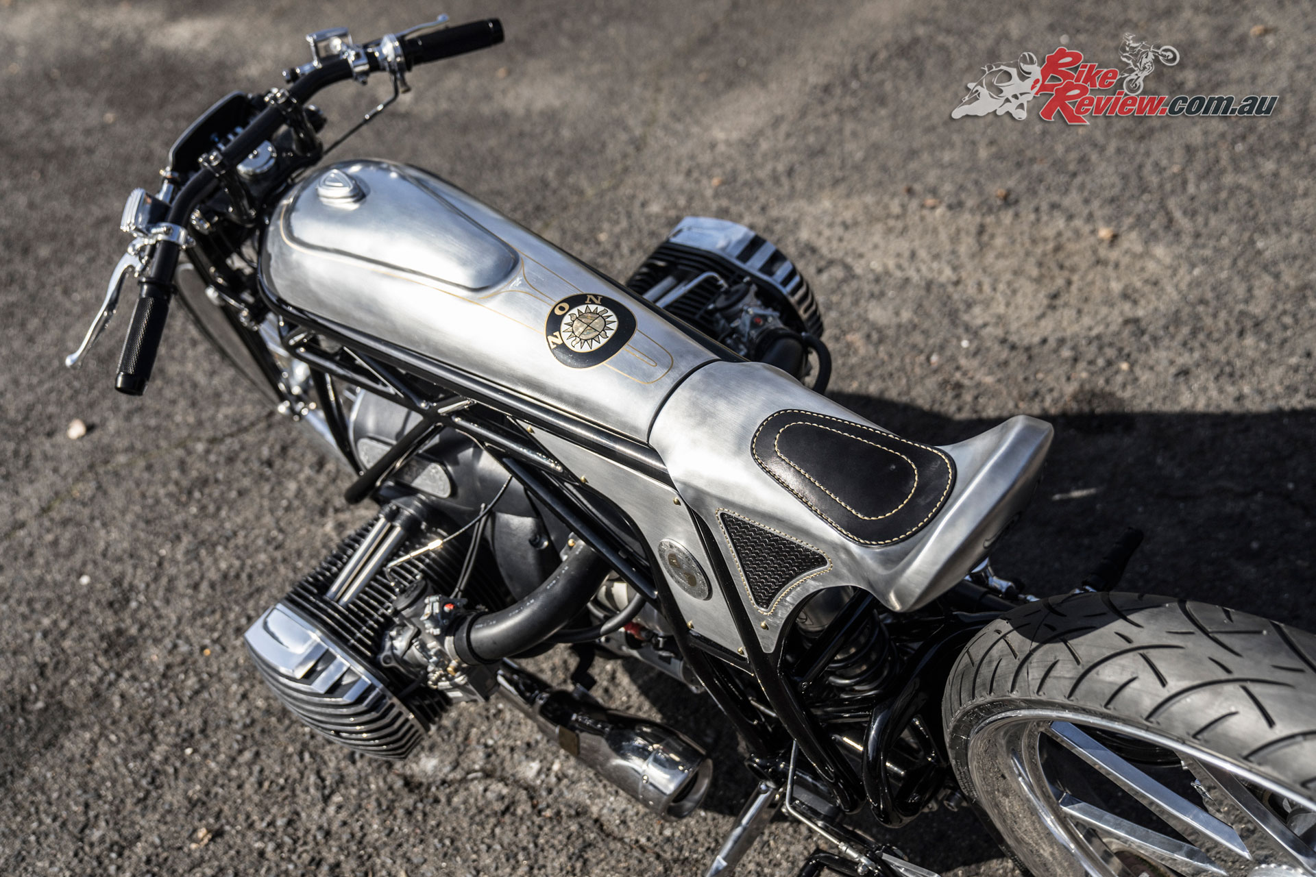 Custom Works Zon with 'Departed' featuring the BMW Big Boxer
