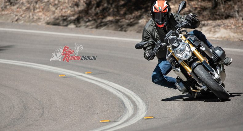 The BMW R 1250 R comes in three variants. We tested the Exclusive...