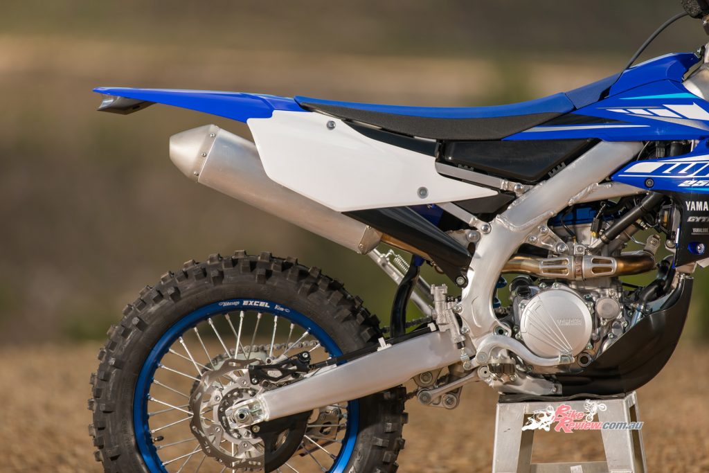 The WR250F has a redesigned seat with stiffer seat foam is fitted to aid rider manoeuvrability.