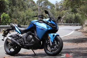 The CFMoto 650GT is equipped with Metzeler Roadtec Z8 Interacts, Bosch EFI, Continental ABS and Kayaba suspension.