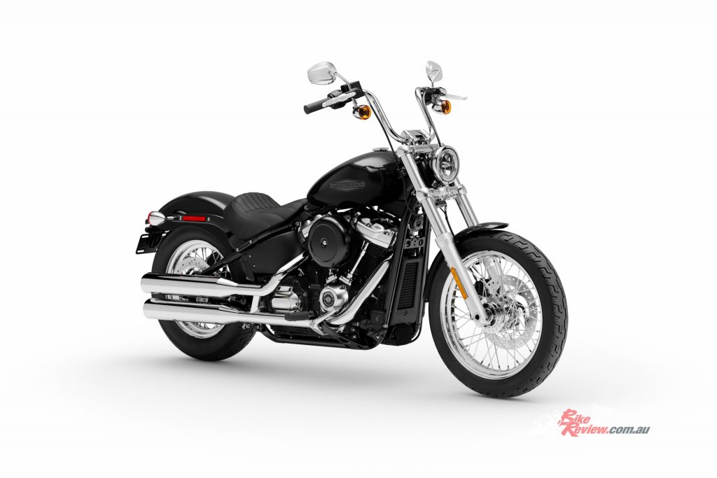 Offered only with Vivid Black paint, the Softail Standard has a solo seat and a 13.2L tank.