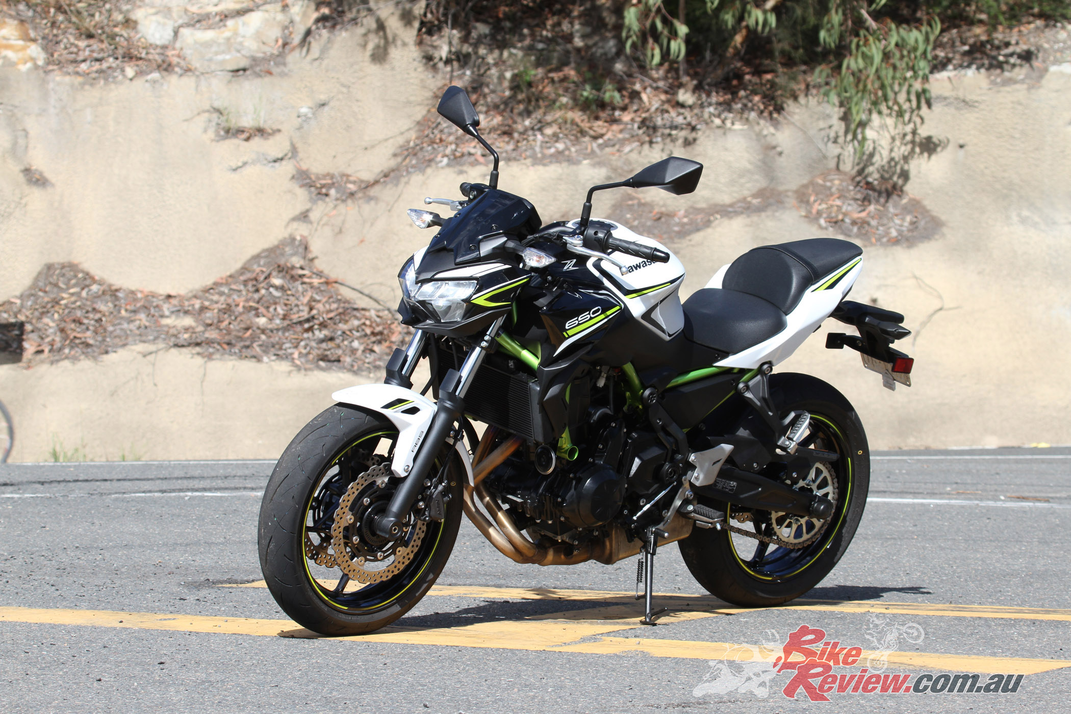 Review: 2020 Kawasaki Z650L LAMS - Bike Review