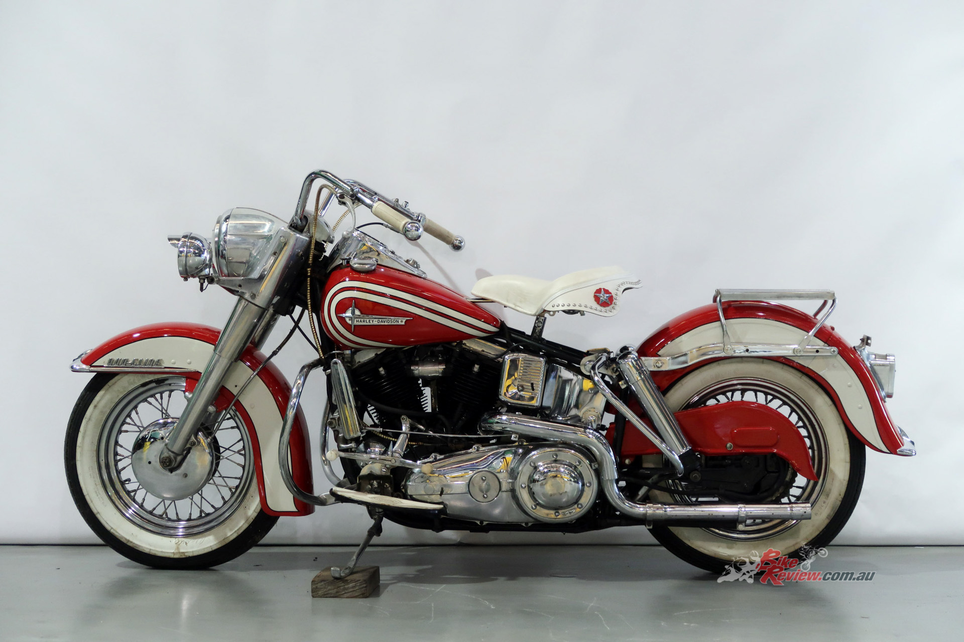 Seven Classics Up For Grabs In Shannons Timed Auction Bike Review