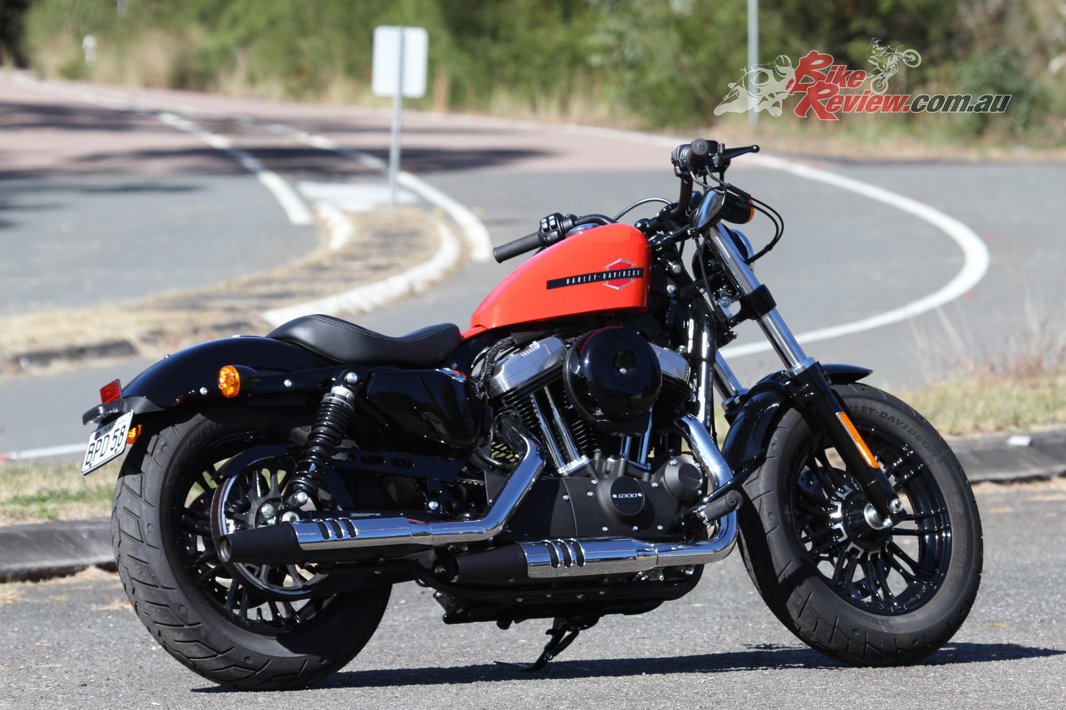 Comparison H D Sportster Forty Eight Forty Eight Special Bike Review