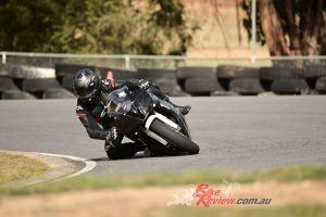 Taka Nagata did two full track days on the TD SLICKS at very fast pace to put them to the ultimate test for us. The results are very promising.