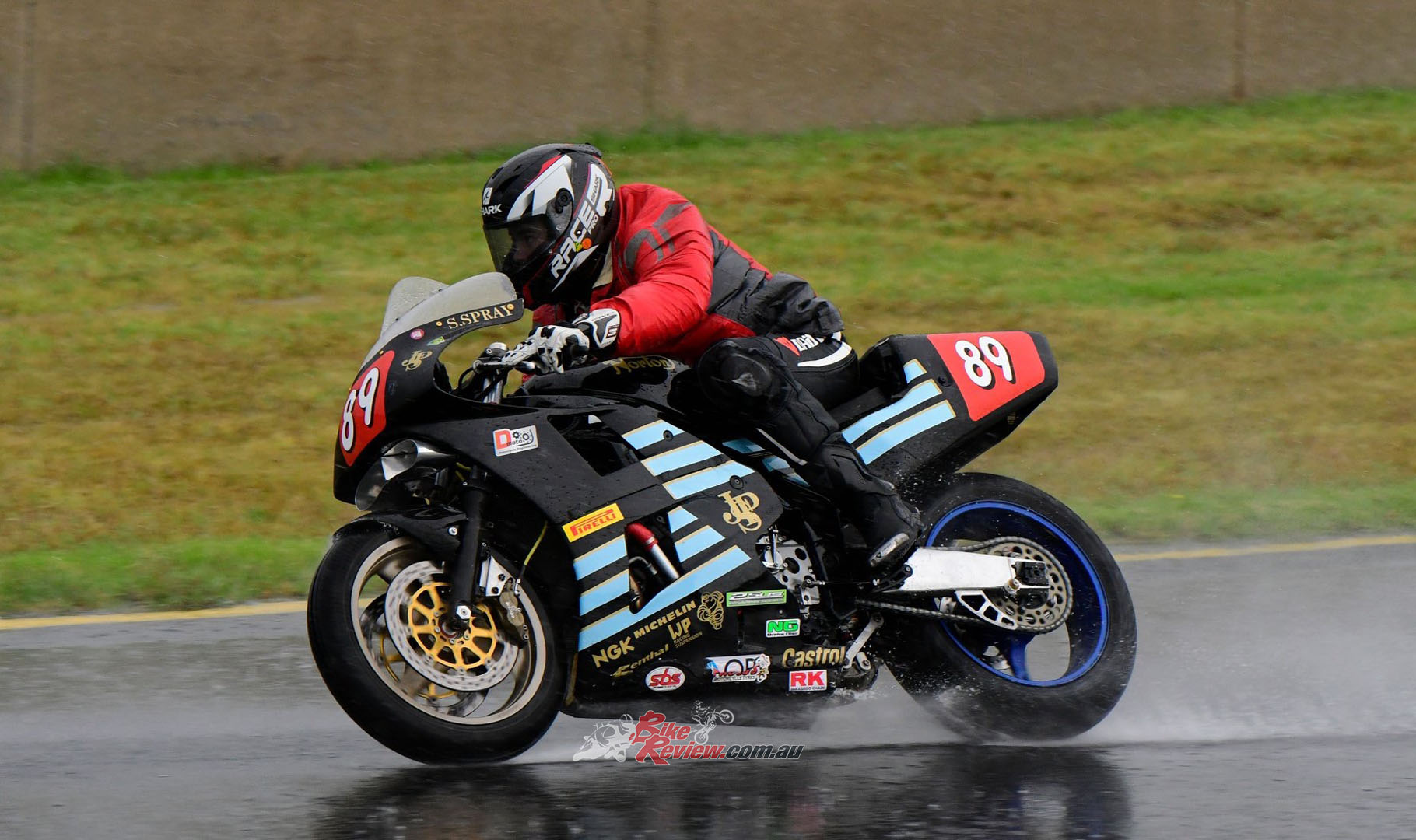 "To give you an indication of just how much power this bike has, a similar FZR1000 race bike I know of has more torque than a current R1 superbike." Now imagine riding it in the rain!