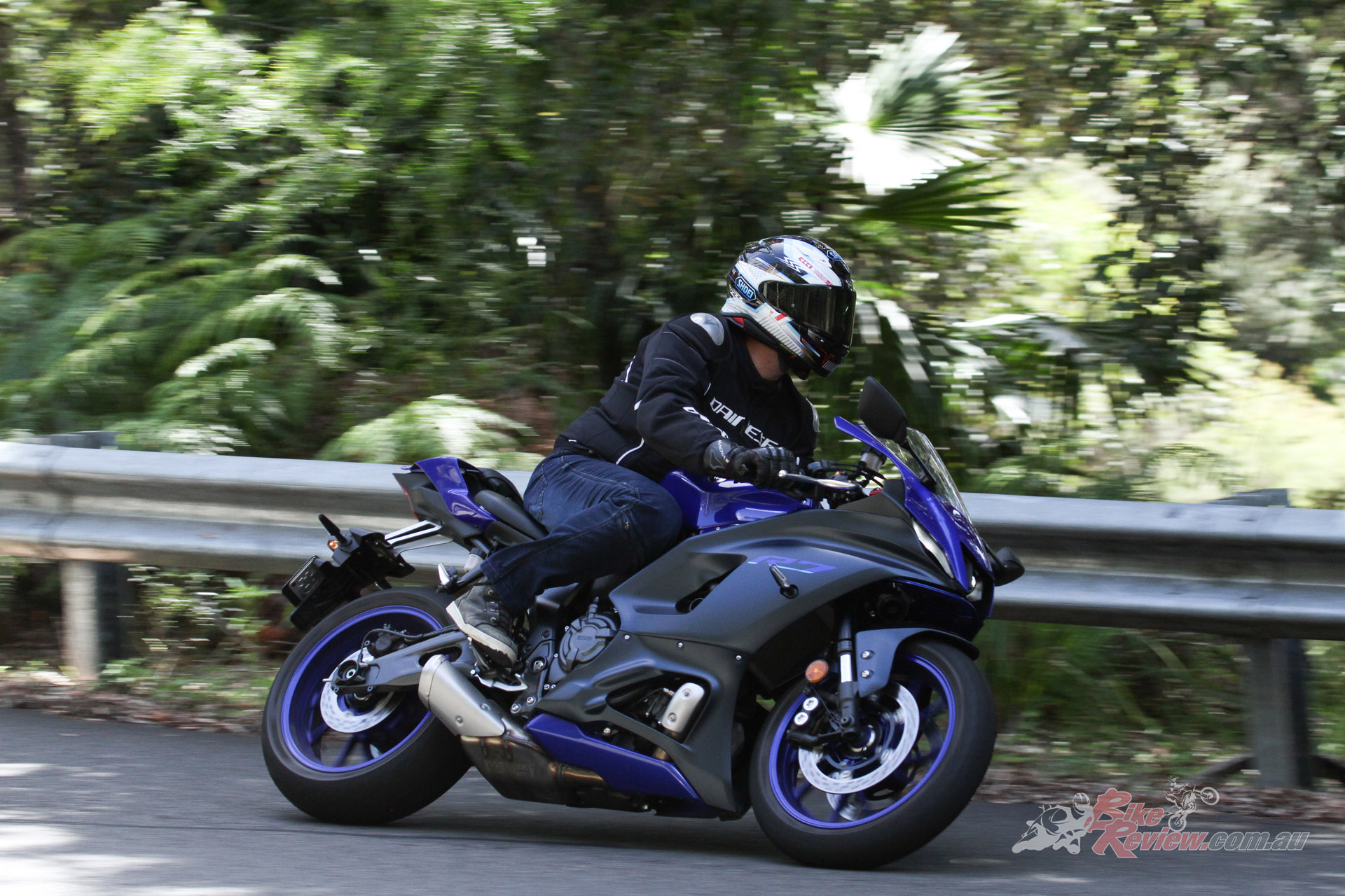 While performance is a key-factor in what makes the R7 a fun bike to ride. The cost to smile factor is off the charts!