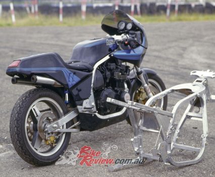 Boxer Kawasaki ZX1100 Vecteur Fior frame.