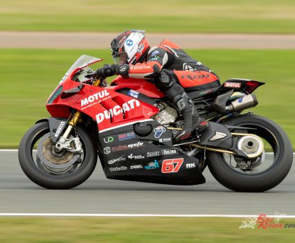 West-Australian based Bryan Staring has taken two 5th-place finishes aboard the DesmoSport Ducati Panigale V4 R superbike at Wakefield Park Raceway