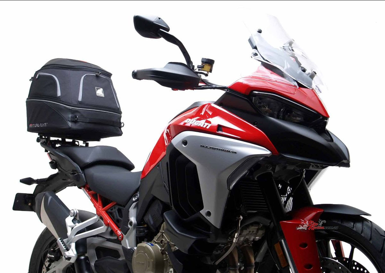 The Suzuki GSX1300R 2021 Hayabusa Gen III is seen here fitted with the EVO-60 Kit. Matching the lines perfectly.