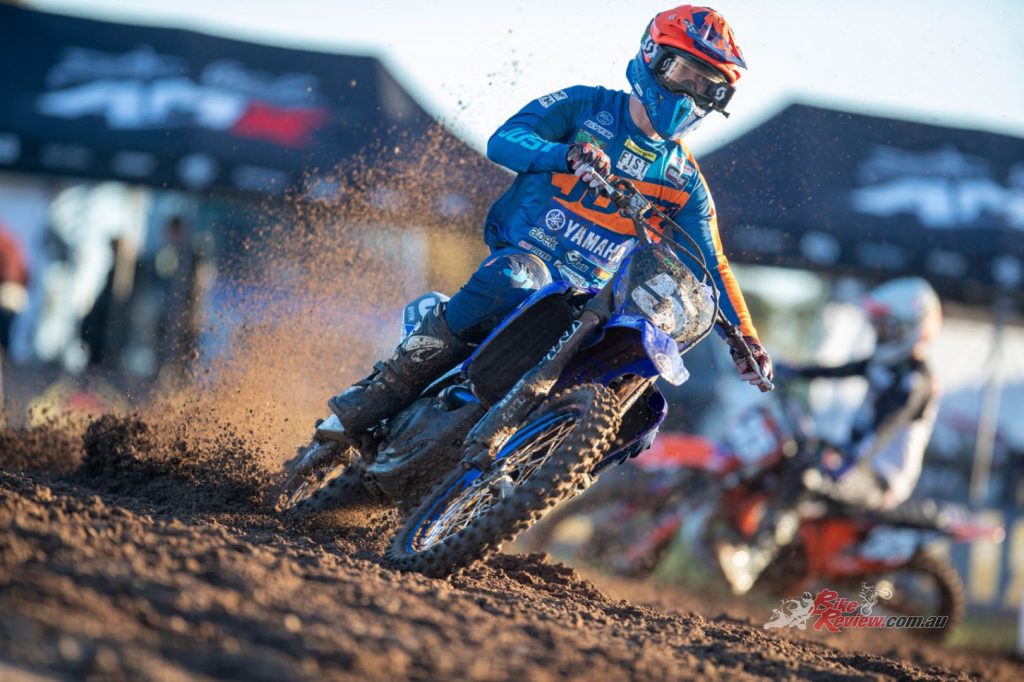 The team was on track for a sensational day as Alex Larwood was right in the mix in the MX2 division.