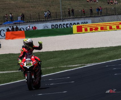 After a thrilling battle at Misano, Bautista claimed victory ahead of Rea to extend his lead in the Championship standings.