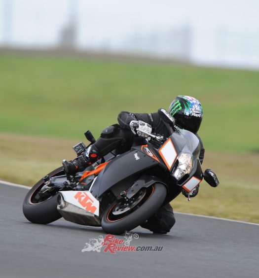 Jeff mentioned that the second he hopped on the RC8R, he felt at home and comfortable to give 100% on the track.