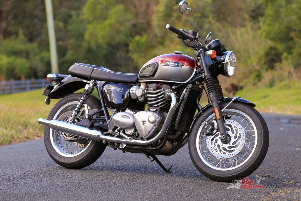 2022 triumph t100