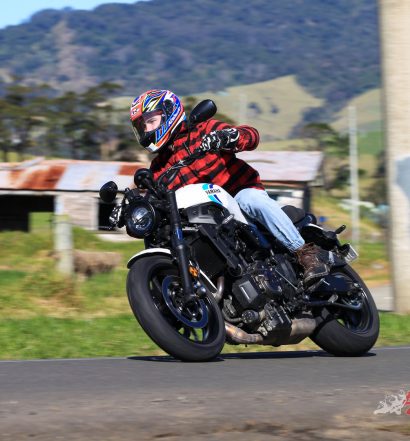 Becoming acquainted with the XSR700, Luca notice all the positives of the bike instantly after throwing a leg over the bike.