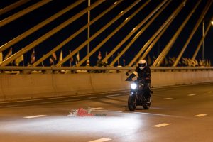 Built on the award-winning 350cc J-series platform, combined with a highly flickable Harris Performance chassis, the Hunter delivers agility without fragility on city streets. 