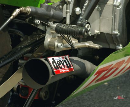 Specially-developed Devil 4-1 exhaust.