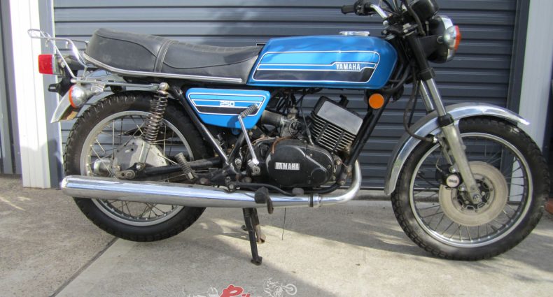 This is a 1976 Australian delivered early C model that belonged to Jeff. It was quite rare being the last example with wire spoked wheels.